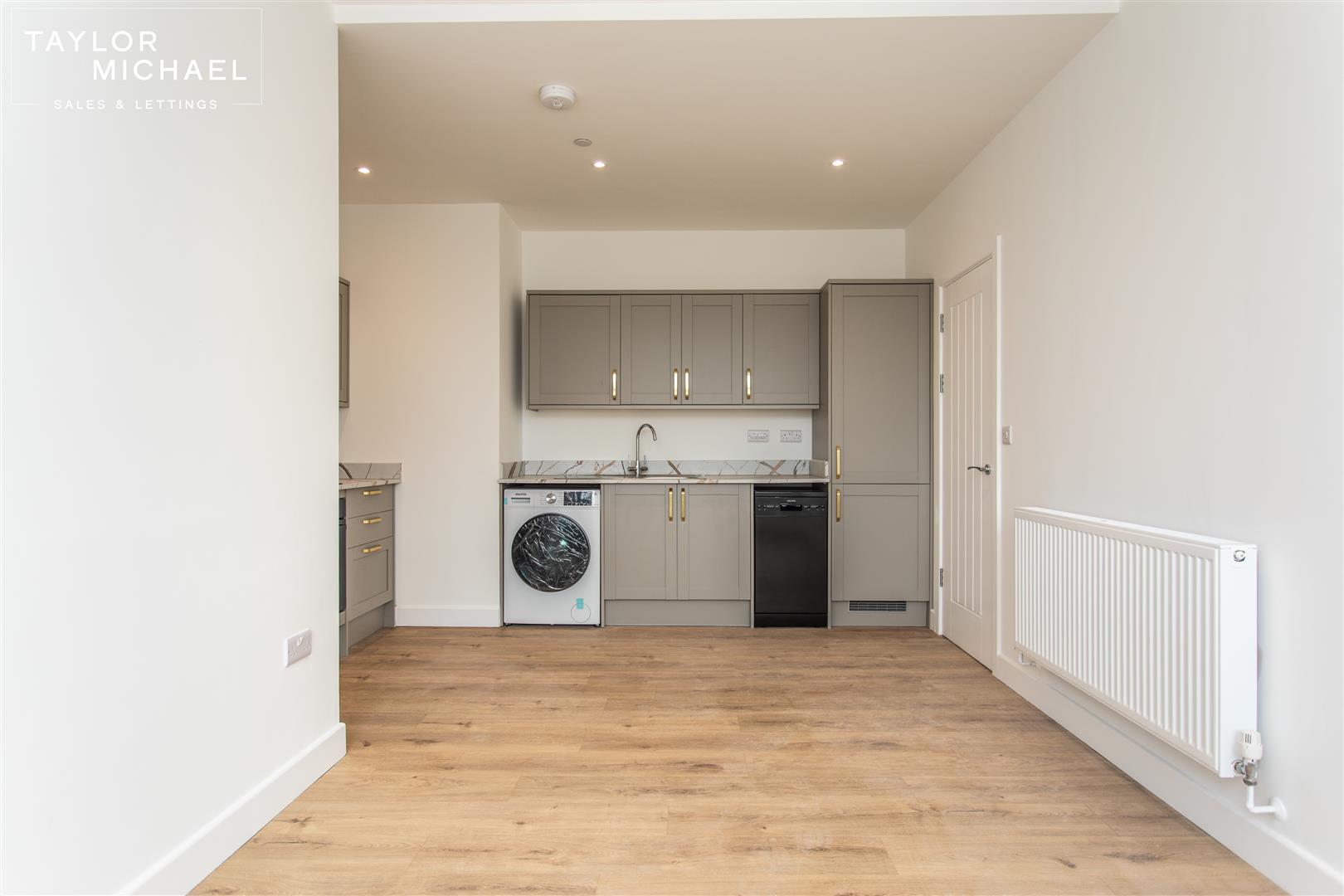 Living Room / Kitchen